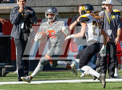 Thumbnail 3 in Roy vs. Skyridge (UHSAA 5A Semifinal) photogallery.
