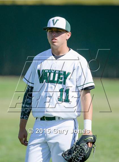 Thumbnail 1 in Yuba City vs River Valley (CIF SJS D3 Final) photogallery.