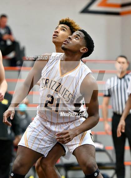 Thumbnail 1 in Enochs vs. Gunderson (Tiger Classic) photogallery.