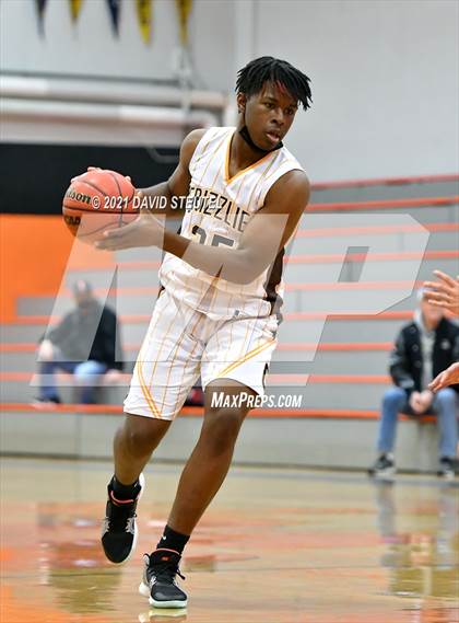 Thumbnail 1 in Enochs vs. Gunderson (Tiger Classic) photogallery.