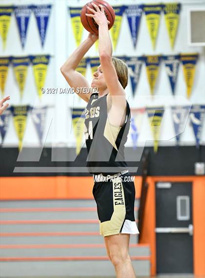 Thumbnail 1 in Enochs vs. Gunderson (Tiger Classic) photogallery.