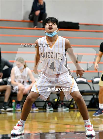 Thumbnail 3 in Enochs vs. Gunderson (Tiger Classic) photogallery.