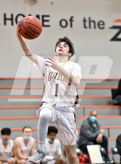 Thumbnail 1 in Enochs vs. Gunderson (Tiger Classic) photogallery.