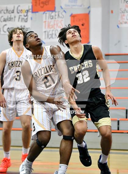 Thumbnail 1 in Enochs vs. Gunderson (Tiger Classic) photogallery.