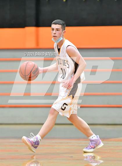 Thumbnail 1 in Enochs vs. Gunderson (Tiger Classic) photogallery.
