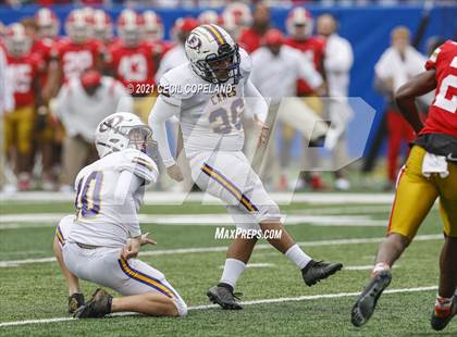 Thumbnail 2 in Fitzgerald vs. Thomasville (GHSA 2A Championship) photogallery.
