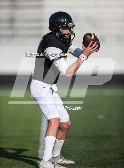 Thumbnail 1 in Poteet [Dr. Ralph H.] @ Forney photogallery.
