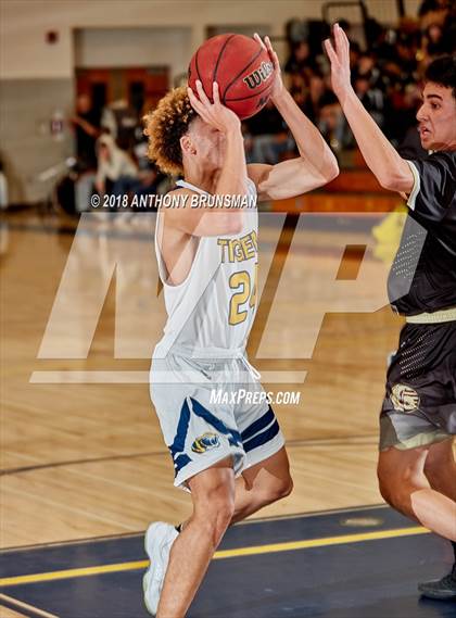 Thumbnail 2 in Yuba City @ Inderkum photogallery.