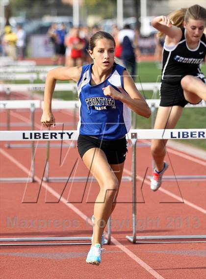 Thumbnail 1 in South West Yosemite League Meet #1 (100m Hurdles) photogallery.