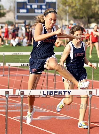 Thumbnail 1 in South West Yosemite League Meet #1 (100m Hurdles) photogallery.