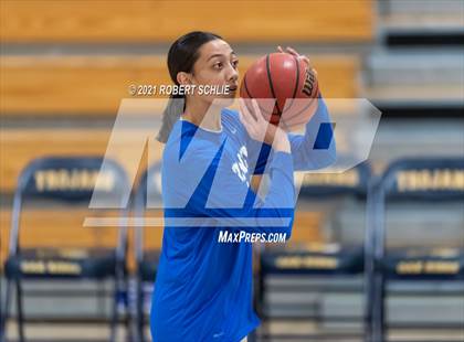 Thumbnail 1 in Folsom vs River Valley (Trojan Toss-Up) photogallery.