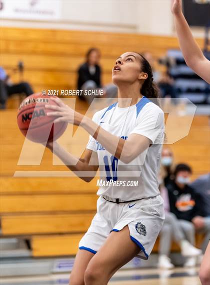 Thumbnail 2 in Folsom vs River Valley (Trojan Toss-Up) photogallery.