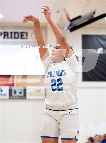 Thumbnail 1 in Folsom vs River Valley (Trojan Toss-Up) photogallery.
