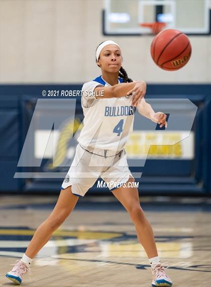 Thumbnail 2 in Folsom vs River Valley (Trojan Toss-Up) photogallery.