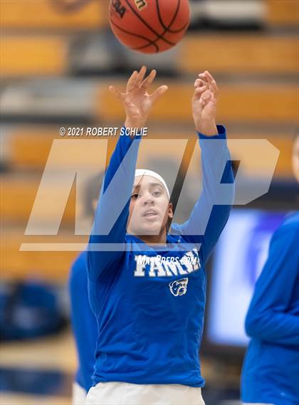 Thumbnail 2 in Folsom vs River Valley (Trojan Toss-Up) photogallery.