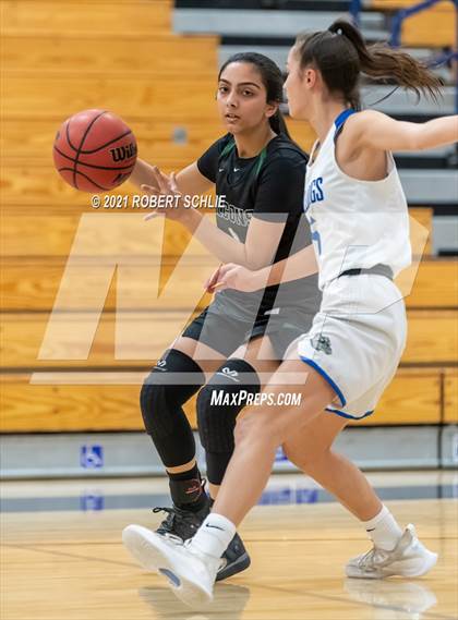 Thumbnail 3 in Folsom vs River Valley (Trojan Toss-Up) photogallery.