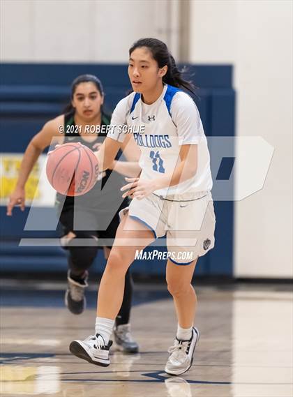 Thumbnail 1 in Folsom vs River Valley (Trojan Toss-Up) photogallery.
