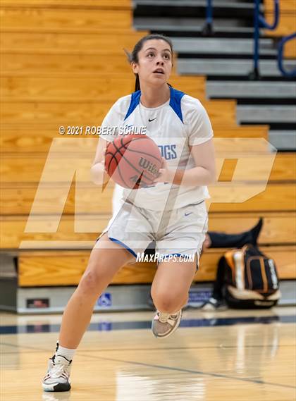 Thumbnail 1 in Folsom vs River Valley (Trojan Toss-Up) photogallery.