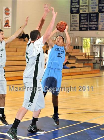 Thumbnail 1 in Ponderosa vs. Santa Ana Valley (MaxPreps Holiday Classic) photogallery.