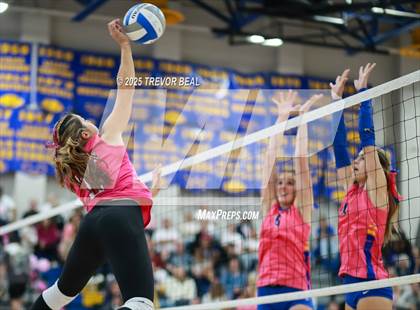 Thumbnail 3 in Imperial @ Brawley photogallery.