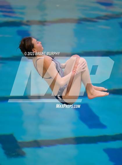 Thumbnail 3 in Legacy Invite (Diving) photogallery.