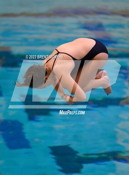 Thumbnail 2 in Legacy Invite (Diving) photogallery.