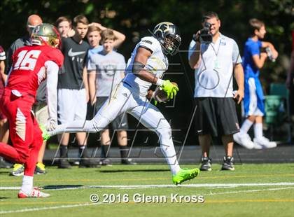 Thumbnail 3 in Paramus Catholic @ Bergen Catholic photogallery.