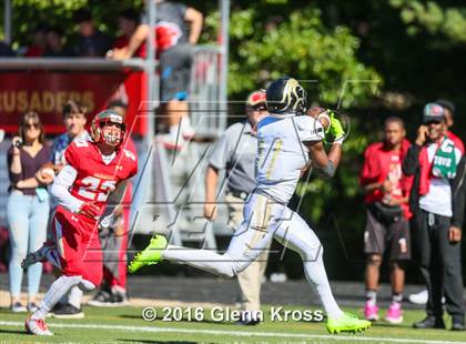 Thumbnail 2 in Paramus Catholic @ Bergen Catholic photogallery.