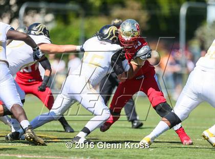 Thumbnail 1 in Paramus Catholic @ Bergen Catholic photogallery.