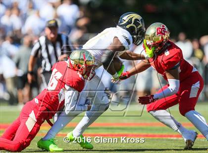 Thumbnail 3 in Paramus Catholic @ Bergen Catholic photogallery.