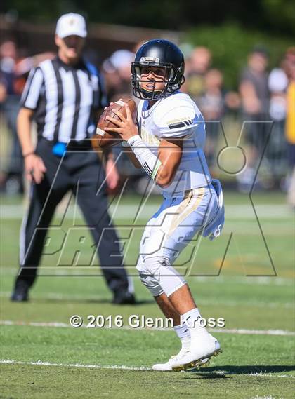 Thumbnail 3 in Paramus Catholic @ Bergen Catholic photogallery.