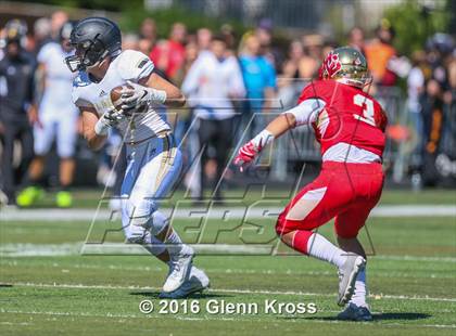 Thumbnail 3 in Paramus Catholic @ Bergen Catholic photogallery.
