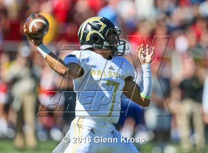 Thumbnail 3 in Paramus Catholic @ Bergen Catholic photogallery.