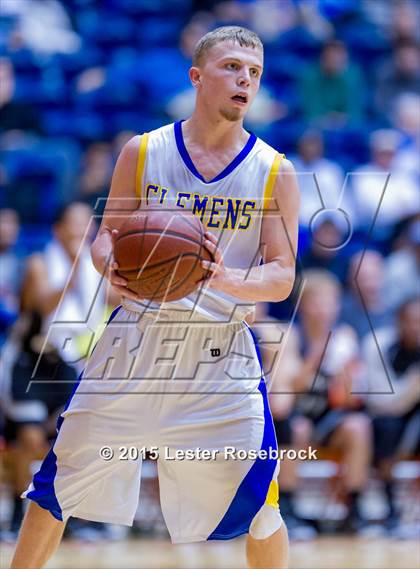 Thumbnail 2 in Clemens vs. Clark (6A Regional Quarterfinal) photogallery.