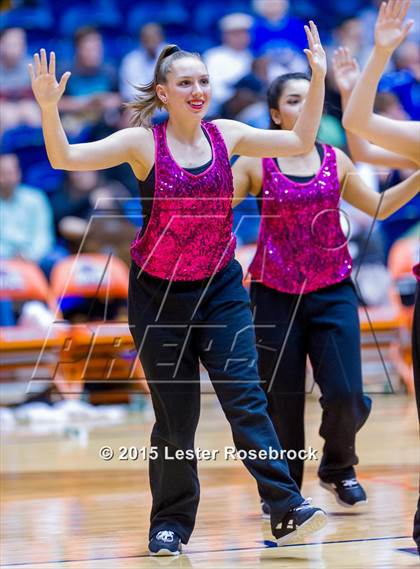 Thumbnail 2 in Clemens vs. Clark (6A Regional Quarterfinal) photogallery.