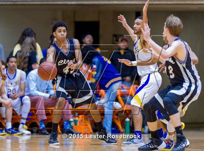 Thumbnail 2 in Clemens vs. Clark (6A Regional Quarterfinal) photogallery.