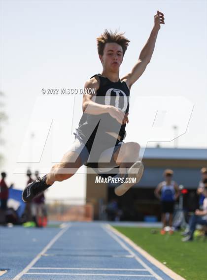 Thumbnail 3 in Southwest Regional Meet photogallery.