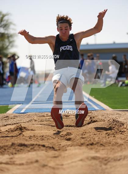 Thumbnail 2 in Southwest Regional Meet photogallery.