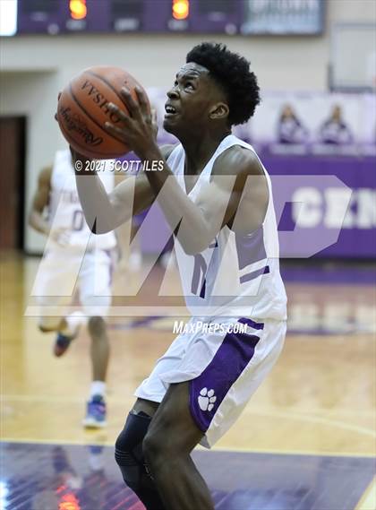 Thumbnail 1 in Pickerington North vs Pickerington Central photogallery.