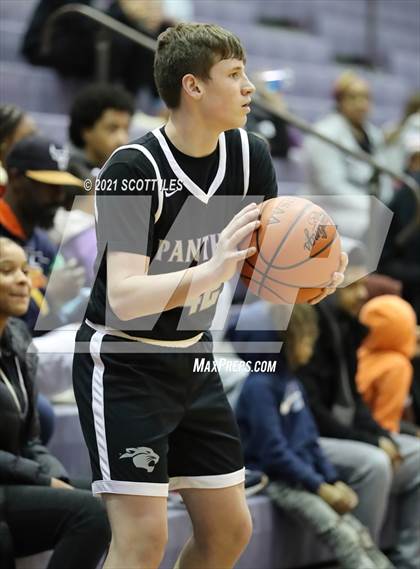 Thumbnail 1 in Pickerington North vs Pickerington Central photogallery.
