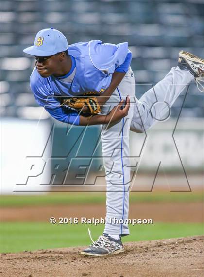 Thumbnail 3 in Casa Roble vs. Benicia (@Raley Field) photogallery.