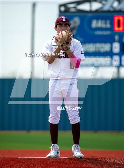 Thumbnail 1 in Lopez @ London (Port Isabel Tournament) photogallery.