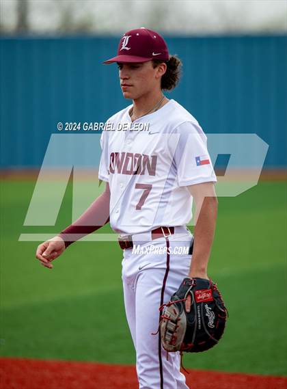 Thumbnail 2 in Lopez @ London (Port Isabel Tournament) photogallery.