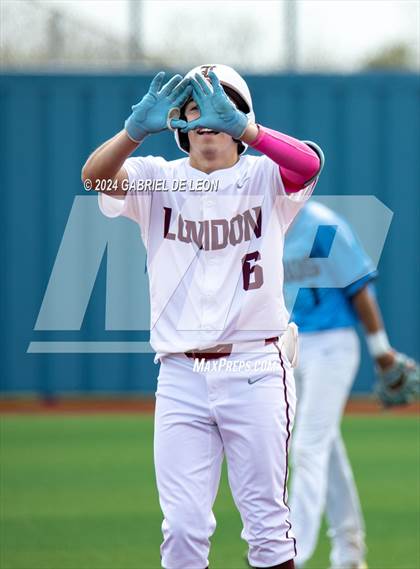 Thumbnail 1 in Lopez @ London (Port Isabel Tournament) photogallery.