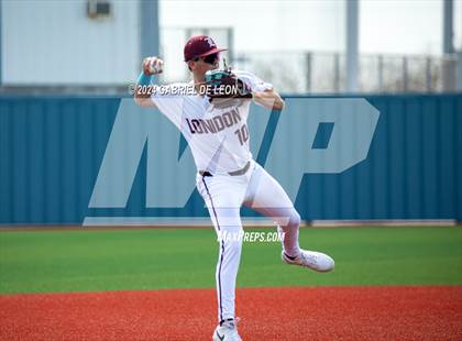 Thumbnail 2 in Lopez @ London (Port Isabel Tournament) photogallery.