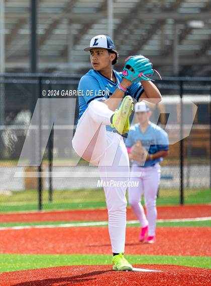 Thumbnail 2 in Lopez @ London (Port Isabel Tournament) photogallery.