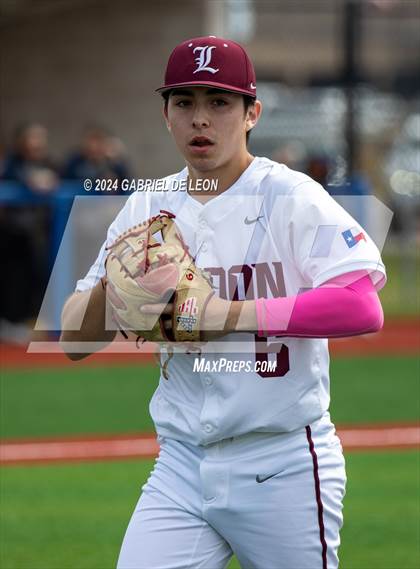 Thumbnail 2 in Lopez @ London (Port Isabel Tournament) photogallery.