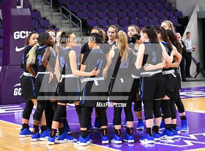 Thumbnail 3 in Mesquite vs. Seton Catholic (AIA 4A Semifinal) photogallery.