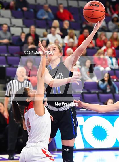 Thumbnail 1 in Mesquite vs. Seton Catholic (AIA 4A Semifinal) photogallery.
