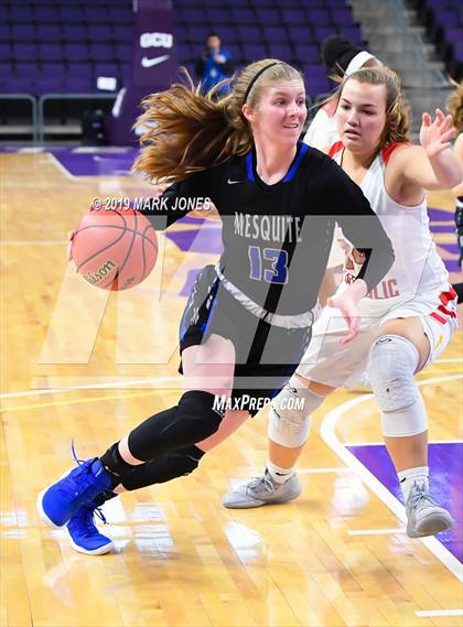 Thumbnail 2 in Mesquite vs. Seton Catholic (AIA 4A Semifinal) photogallery.